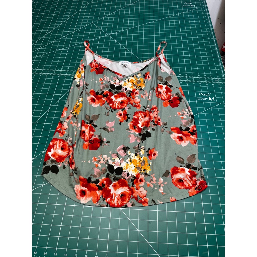 Grace & Lace Floral Cami Tank Top XL Sage Green Red Rose V-Neck Sleeveless USA